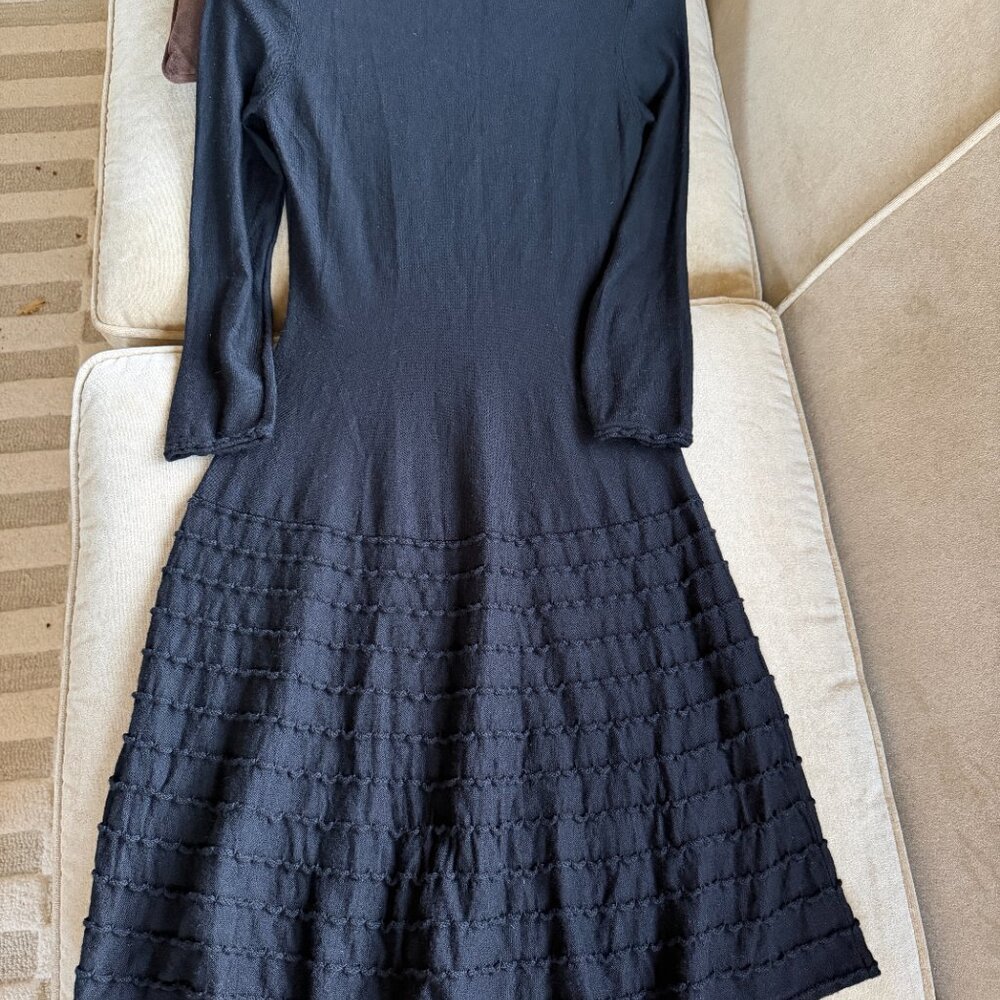 Paule Ka Paris 100% Wool Knit Dress Size M | Luxury Fashion | Elegant Cut